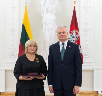 prof. (HP) dr. Almira Ramanavičienė apdovanota Lietuvos didžiojo kunigaikščio Gedimino ordino Riterio kryžiumi  